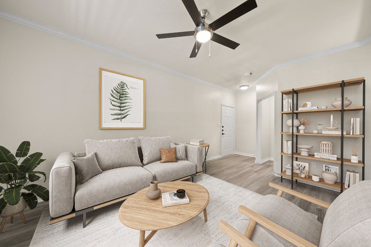 Savannah Club Apartments